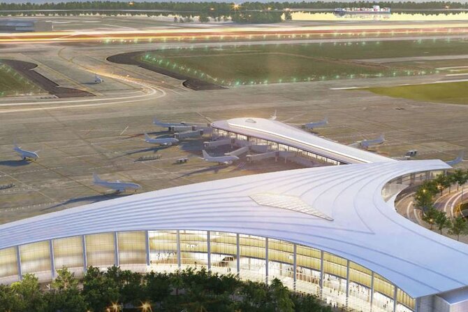11 Passenger Executive Van: New Orleans Airport or Hotel Transfer - For Groups, This Transfer Can Be Great Value