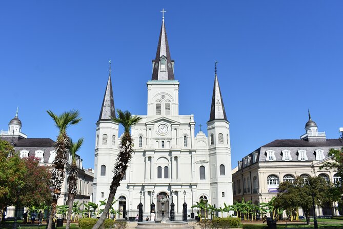45-Minute French Quarter Highlights Tour in New Orleans - Jackson Square: your fast orientation point