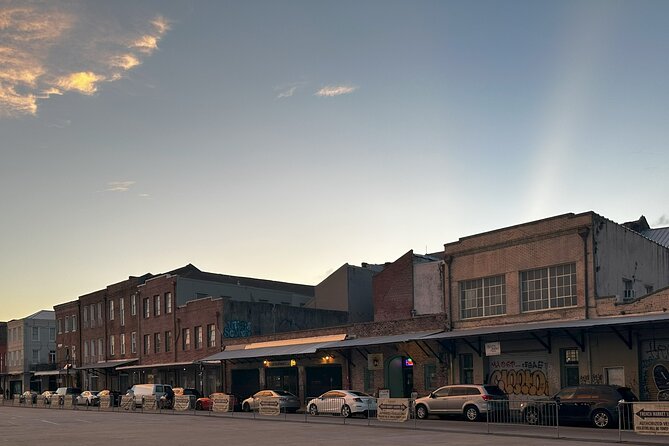 Adults-Only True Crime, Mafia, Dark History Tour - Stop 2: French Market Place and How the Past Mixes With People