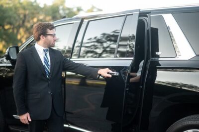 Airport and City Transfers in New Orleans - Drop-off near your airline: help with bags and fewer last-minute scrambles