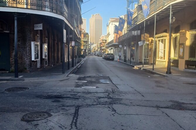 Creole French Quarter Walking Tour - Pacing, Group Size, and How It Feels to Walk With the Guide