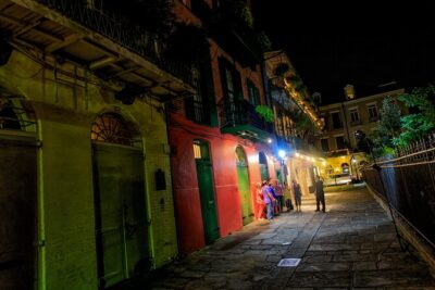 French Quarter Ghosts and Spirits Tour with Augmented Reality - Starting point near Jackson Brewery and what “small group” really means