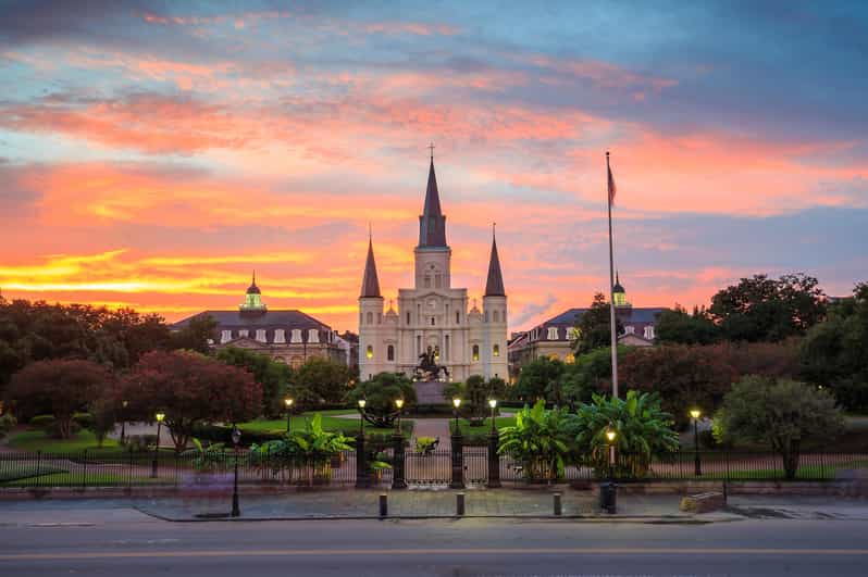 French Quarter History: Walking Tour - Meeting at Decatur and getting oriented near the US Mint