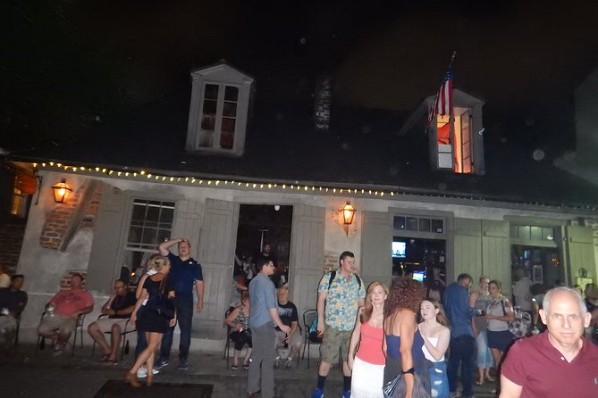 French Quarter Supernatural Ghost Hunt: Full Paranormal Lockdown - Stop 2: the Marie Laveau courtyard moment (short, but focused)