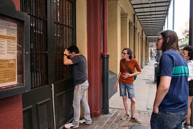 Haunted New Orleans French Quarter Ghost Tour with Local Guide - New Orleans Pharmacy Museum: Healing That Turned Dark