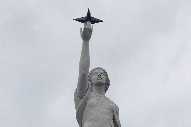 Jewish History Tour of New Orleans - Stop 4: Royal Street to Pirates Alley and Jewish Pirate Stories