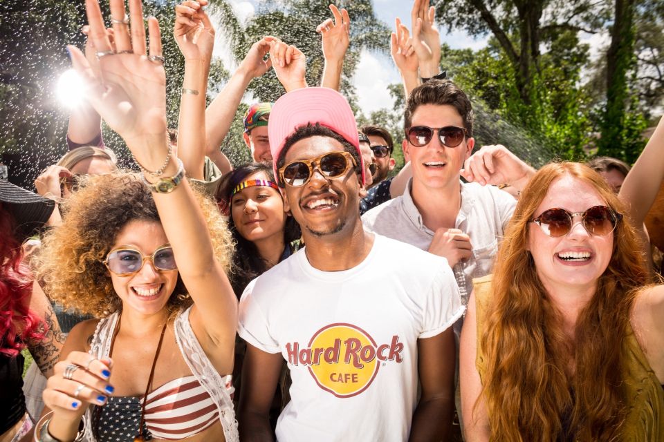 Meal at the Hard Rock Cafe New Orleans - FAQ