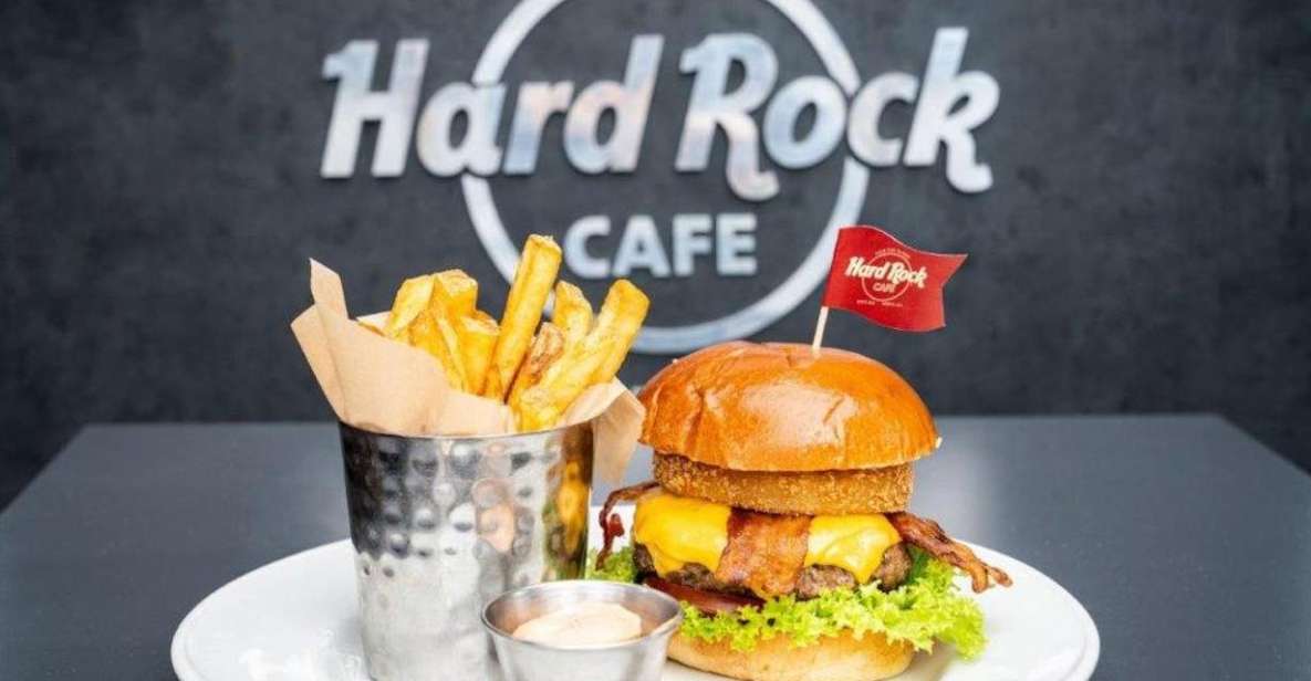 Meal at the Hard Rock Cafe New Orleans - Acoustic Rock vs Electric Rock: How the Menu Choices Work