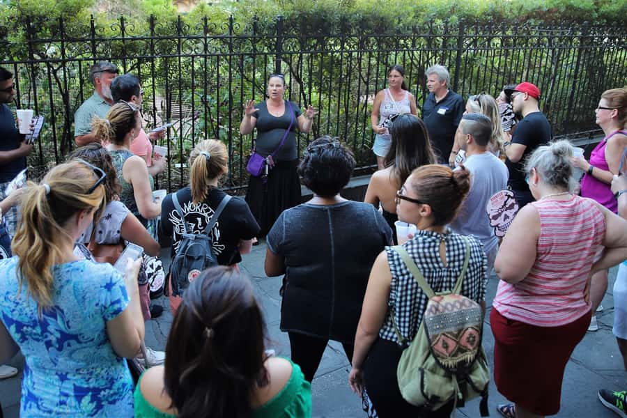 New Orleans: 1.5-Hour Voodoo History Evening Tour - Myth-busting: separating Hollywood Voodoo from real life