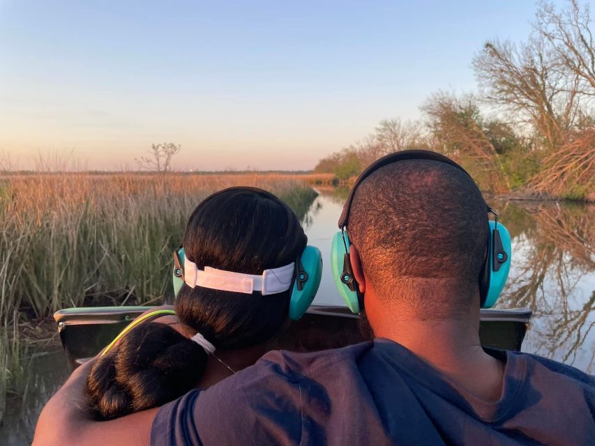 New Orleans: 16 Passenger Airboat Swamp Tour - A Private Property Tour: Why It Feels Different
