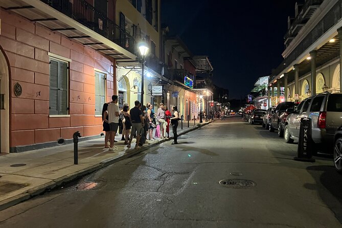 New Orleans : Best of Ghost & Voodoo Experience Walking Tour - Keynin’s storytelling style: why the guide matters here
