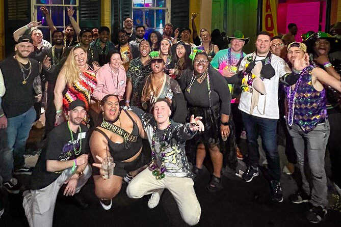 New Orleans Bourbon Street Bar Crawl w/ Shots & Souvenir Cup - Key Things I’d Book This For