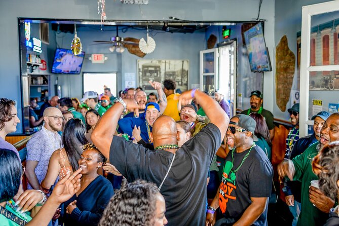 New Orleans Bourbon Street Bar Crawl w/ Shots & Souvenir Cup - Money Talk: Is $35 Good Value for a 2-Hour Crawl?