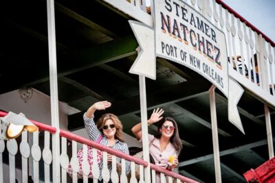 New Orleans: City Tour & Steamboat Daytime Jazz Cruise Combo - Boarding the riverboat: decks, jazz setup, and narration