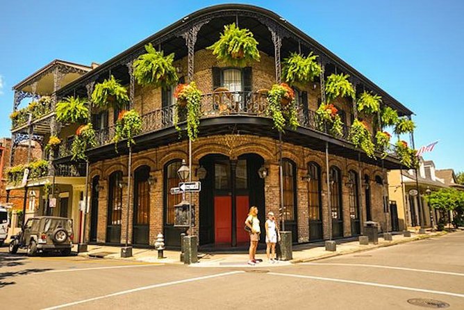 New Orleans Citywide Driving Tour - The route you’re really booking: French Quarter to St. Charles and beyond