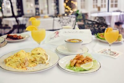 New Orleans: 'Court of Two Sisters' Jazz Brunch Buffet - What the Buffet Really Means: Two Menus in One Seating