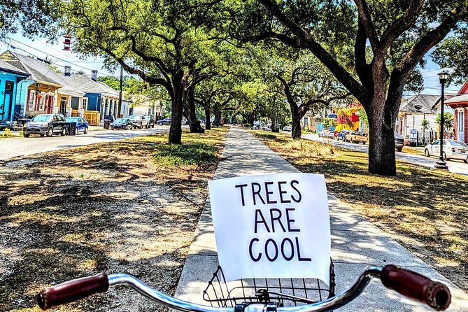 New Orleans Creole History and Culture Ride - Stop 1: Washington Square Park for quick orientation and a bike warm-up
