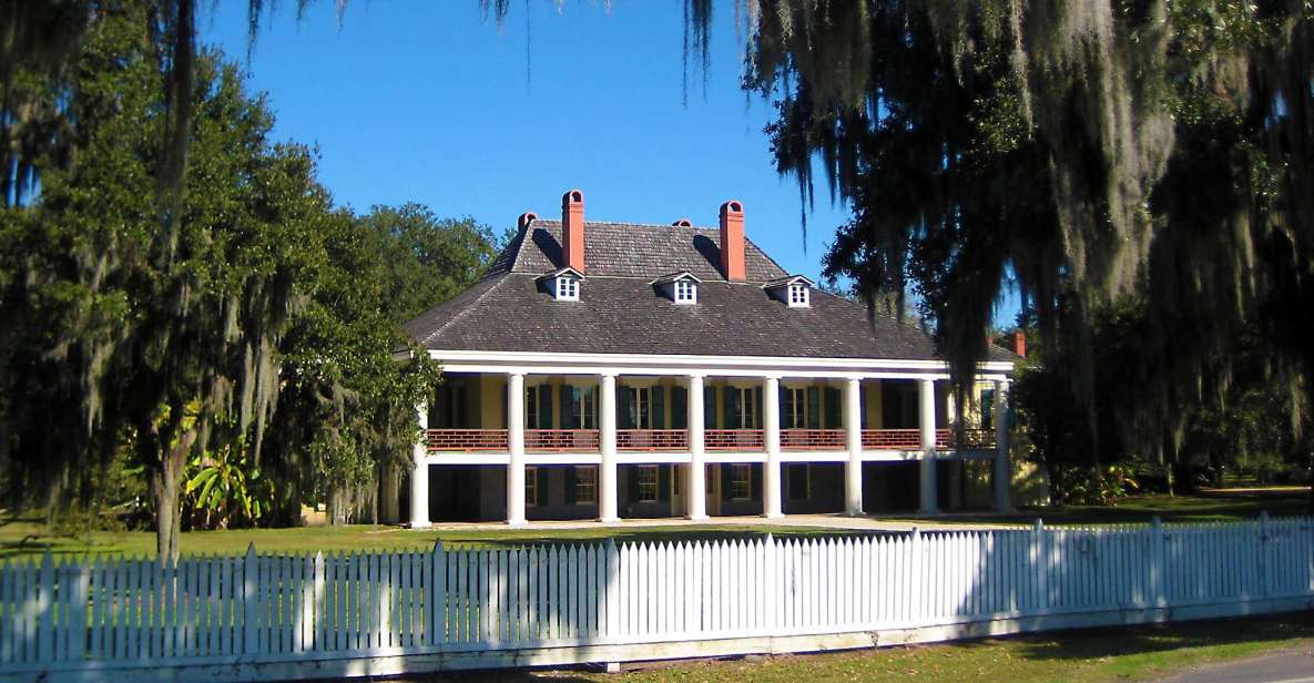 New Orleans: Destrehan Plantation Tour - Jefferson and Madison on Real Paper: Why This Stop Matters