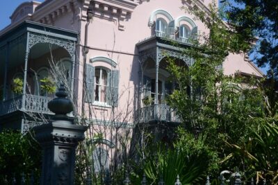 New Orleans French Quarter and Garden District Bike Tour - French Quarter stop: oldest streets, river views, and Creole roots