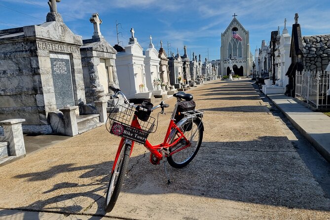 New Orleans French Quarter & Cemetery Bike Tour - St Vincent De Paul Cemetery: a different New Orleans lesson