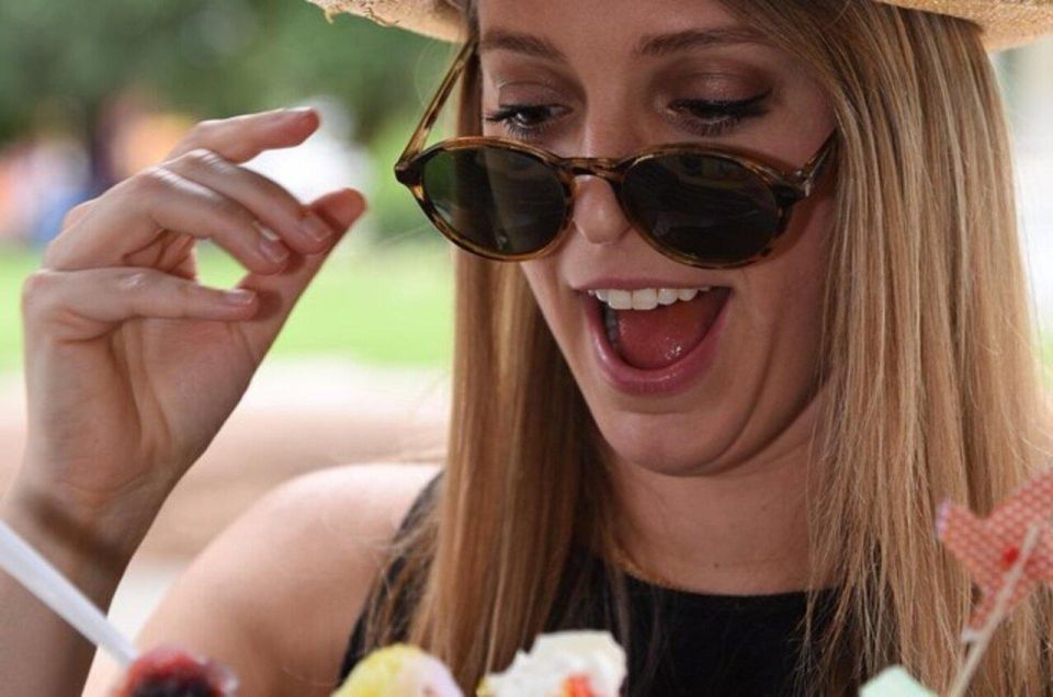 New Orleans: French Quarter Cocktail and Foodie Crawl Tour - Who should book this tour (and who should skip)