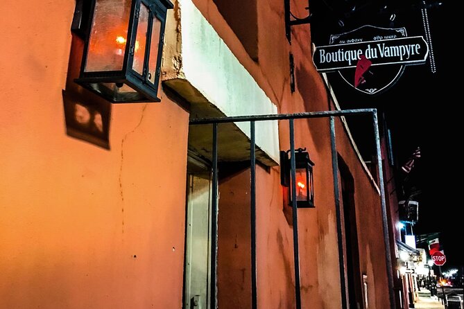 New Orleans French Quarter Dark History, Haunts, and Laughs Tour - The Humor + History Balance: Why It Works