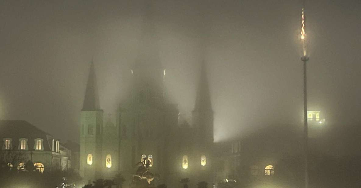 New Orleans: French Quarter Ghosts and True Crime Tour - Pace, walking distance, and what to wear