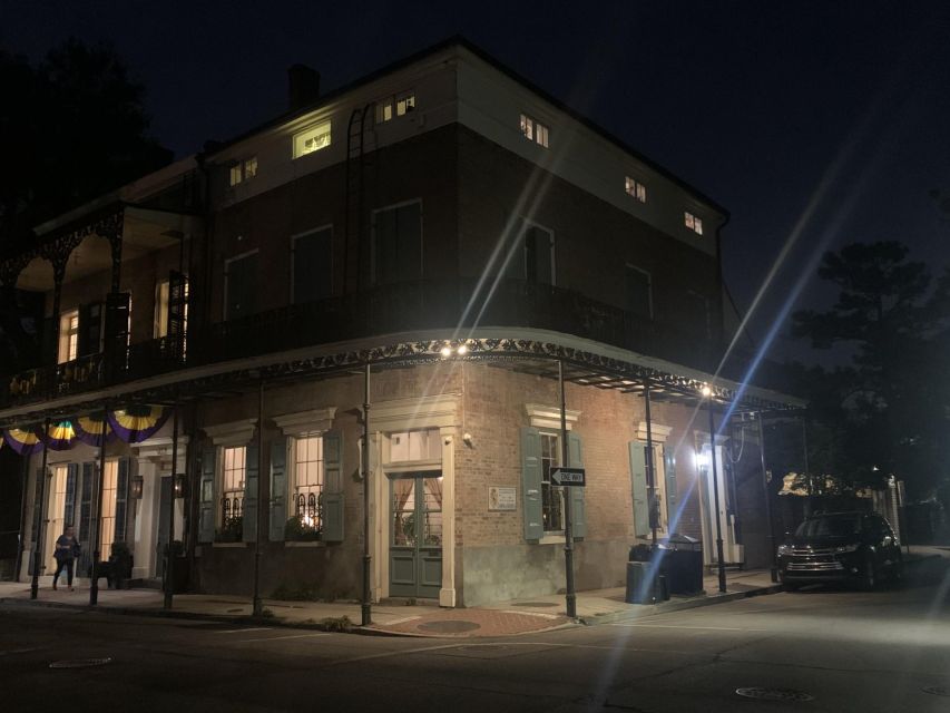 New Orleans: French Quarter Ghosts and True Crime Tour - The blend that makes this tour work: ghost stories + true crimes