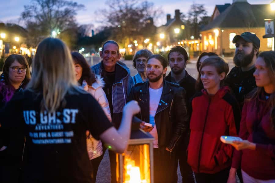 New Orleans: French Quarter Ghosts Haunted Walking Tour - Price and value: is $27 for an hour worth it?