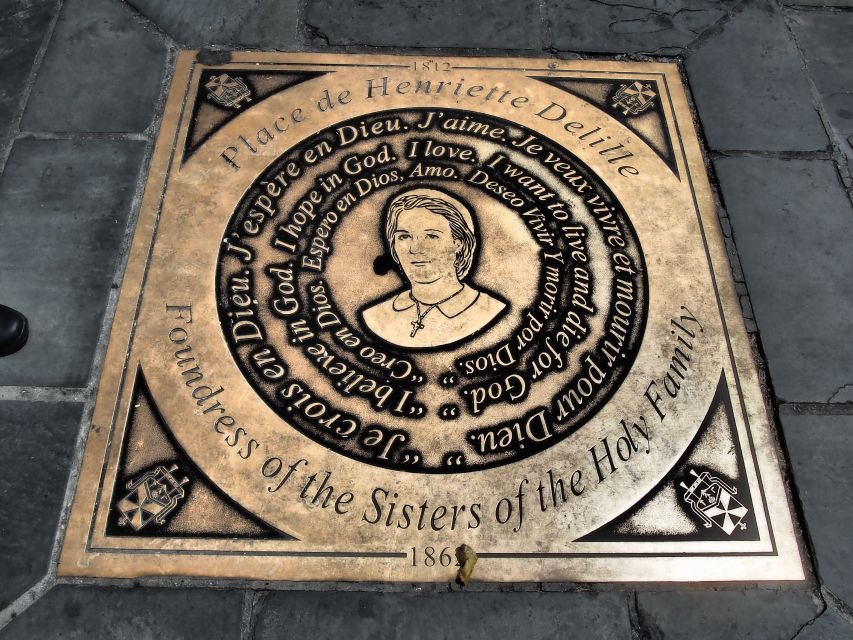 New Orleans: French Quarter Saints & Sinners History Tour - Beat the heat: practical tips for a sweat-soaked French Quarter walk