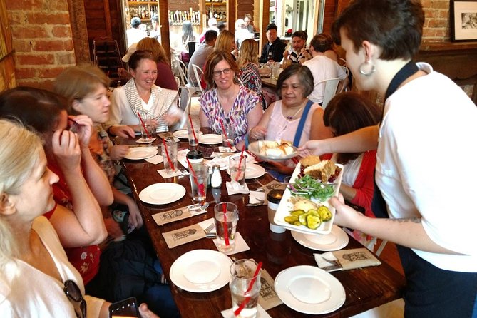 New Orleans Garden District Food & History Tour (10am Everyday) - How to fit it into your New Orleans plan