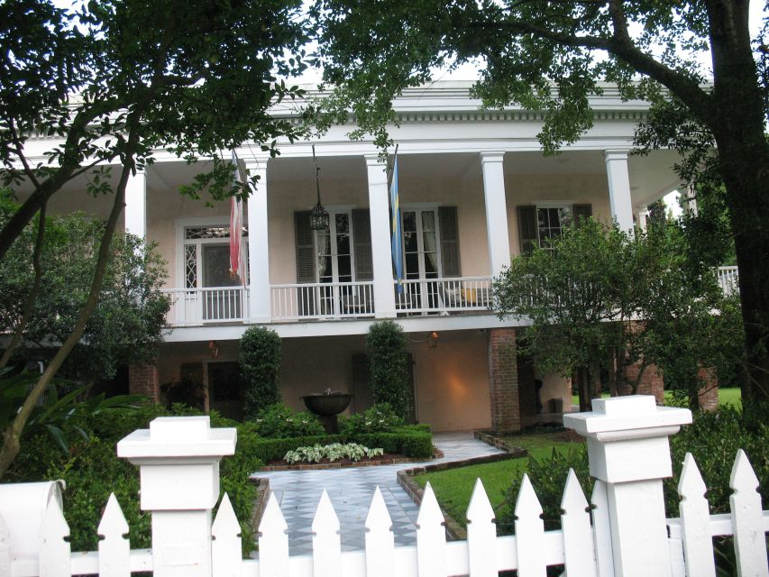 New Orleans: Garden District Walking Tour - Bosworth-Haus and Burnside Mansion: Wealth in Architectural Form