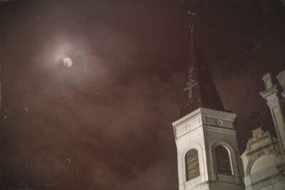 New Orleans: Ghost, Crime, Voodoo, and Vampires Guided Tour - Finding the Start: Armstrong Park vs The Ella Project