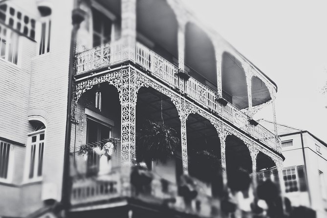 New Orleans Ghost Tour: Go Inside a Haunted Location - Orleans Street: where you finally step inside