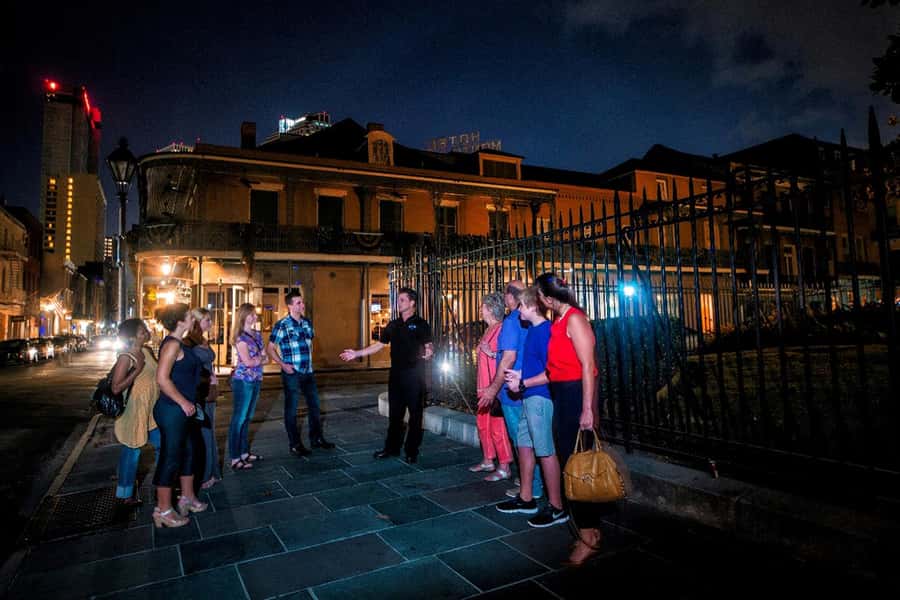 New Orleans: Ghosts & Spirits Interactive Walking Tour - Price and value: does $27 deliver for a 2-hour ghost tour?