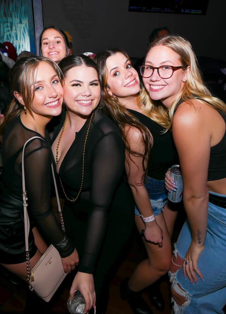 New Orleans: Guided Bourbon Street Bar Crawl with Shots - Should You Book This Bourbon Street Bar Crawl?