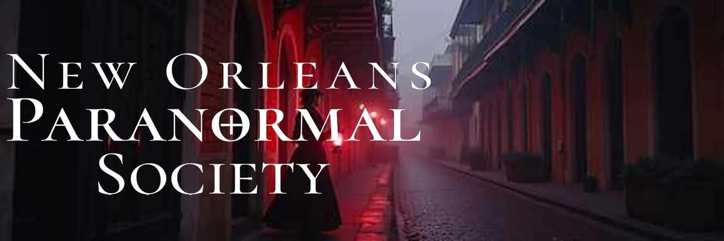 New Orleans: Guided Nighttime Ghost Hunt - Entering the French Quarter With a Storyteller and a Plan