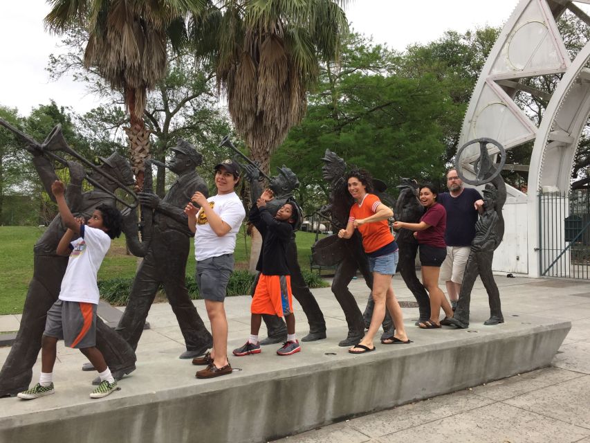 New Orleans: Guided Sightseeing Bike Tour - Who should book this bike tour, and who should skip it?