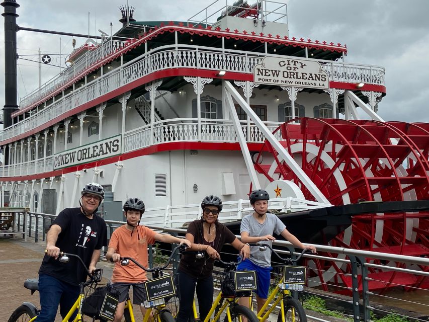 New Orleans: Guided Sightseeing Bike Tour - City Park live oaks, Cafe Du Monde, and a break that doesn’t kill your momentum