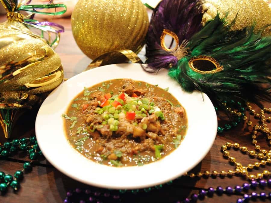 New Orleans: Hands-on Cajun Roux Cooking Class - French Quarter meeting point and the “learn together” group size