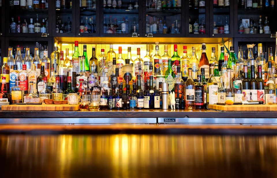 New Orleans: Haunted Drunken History Walking Tour - What You Really Get to Drink: First Cocktail Included