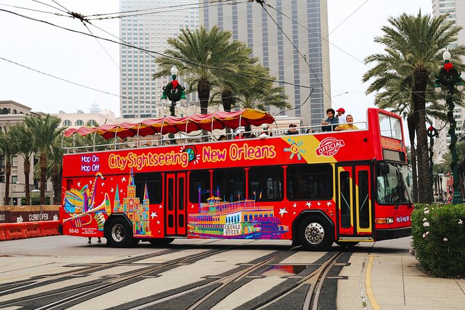 New Orleans Hop-On Hop-Off and Garden District Walking Tour - Canal Street to Bourbon and Royal: a shortcut across the Quarter
