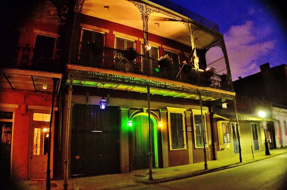 New Orleans: Legends, Folklore, Superstitions & Spells - Voodoo Queen Lore: Learning the Practice With a Living-Local Tone