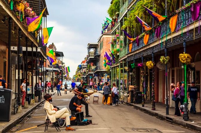 New Orleans Mardi Gras 2026 Experience - Where the parade starts: why the route is the point