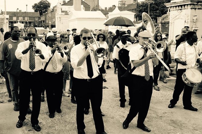 New Orleans Music Tour - Stop 1: St. Louis Cemetery No. 1 and the Musicians Tomb angle