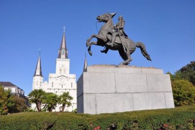 New Orleans Private Carriage Tour of the French Quarter - Where you meet at 700 St. Louis Street (and what to double-check)