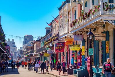 New Orleans Private Kickstart Tour with a Local - Getting Oriented at 701 Chartres St and Mapping the French Quarter