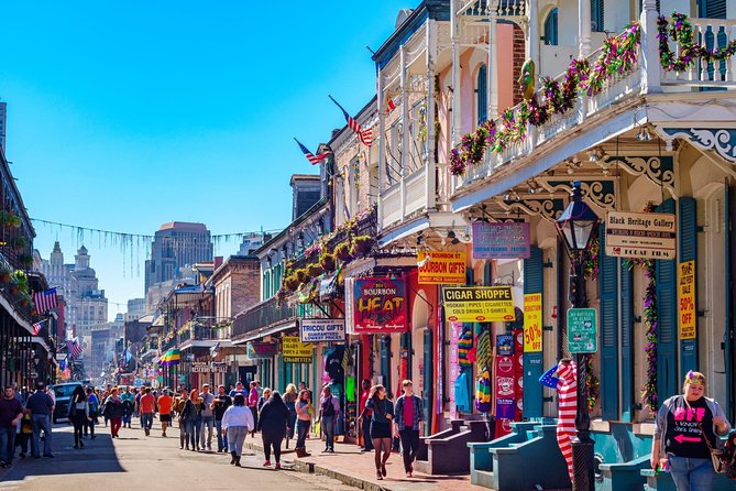 New Orleans Private Kickstart Tour with a Local - Getting Oriented at 701 Chartres St and Mapping the French Quarter