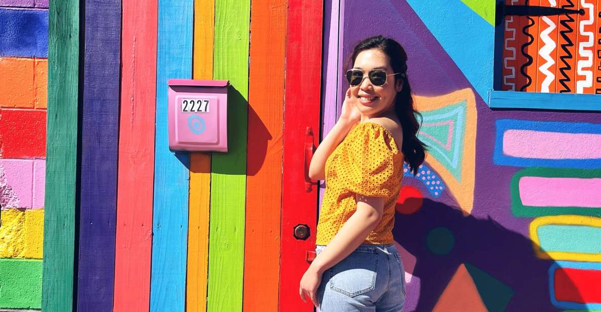 New Orleans: Private Photography Walking Tour - Meeting Point and the Hot Pink Guide Vibe