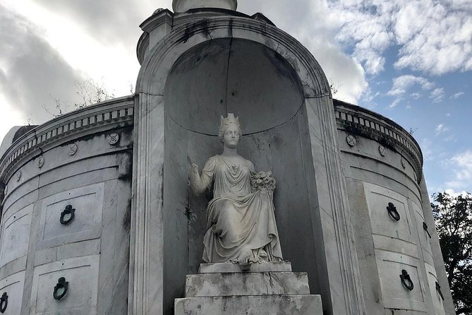 New Orleans Private Vehicle City Tour - French Quarter stop: the oldest streets, with guided context